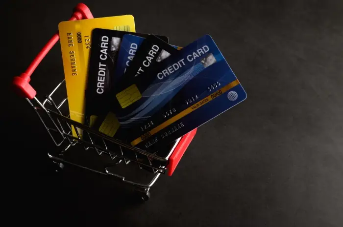 How to Choose the Best Rewards Credit Card for You