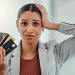 7 Things Credit Experts Avoid Doing with Their Credit Cards